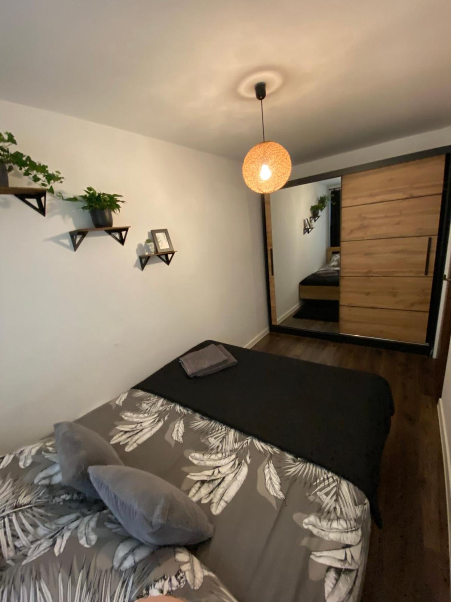 Apartamento Wilcza Ostoja Bieszczady Ustrzyki Dolne Exterior foto